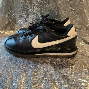 SALE ‼️Youth Nike Cortez Black and White